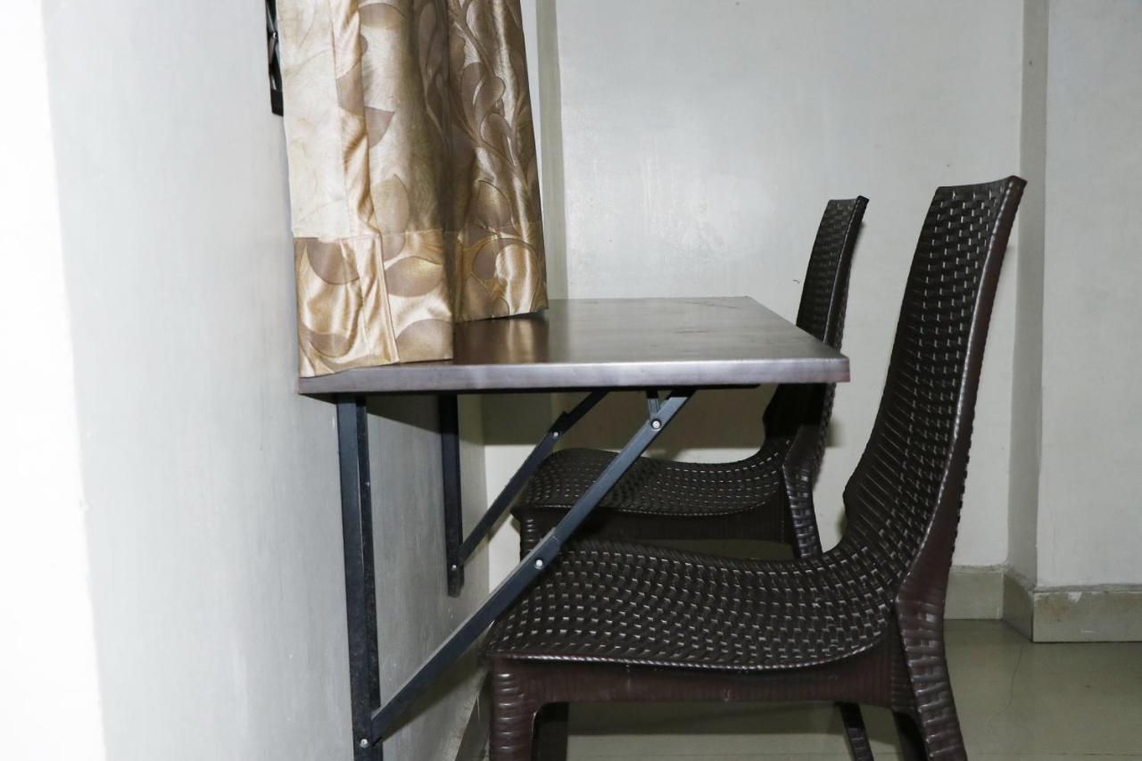 S4 Residency Hotel Chennai Bagian luar foto