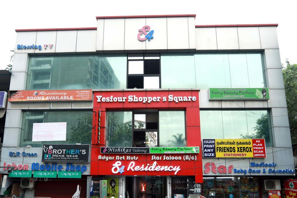 S4 Residency Hotel Chennai Bagian luar foto